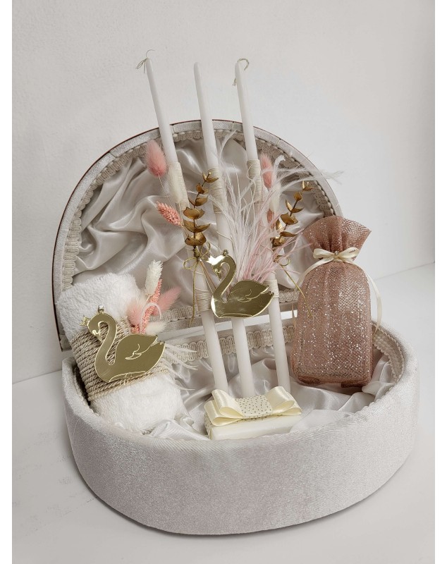 ΚΥΚΝΟΣ ΜΕ ΒΕΛΟΥΔΙΝΟ ΜΠΑΟΥΛΟ ΚΥΚΝΟΣ ΜΕ ΒΕΛΟΥΔΙΝΟ ΜΠΑΟΥΛΟ